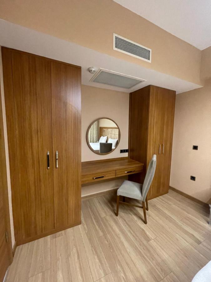 Classes Hotel Airport Istanbul Exterior photo