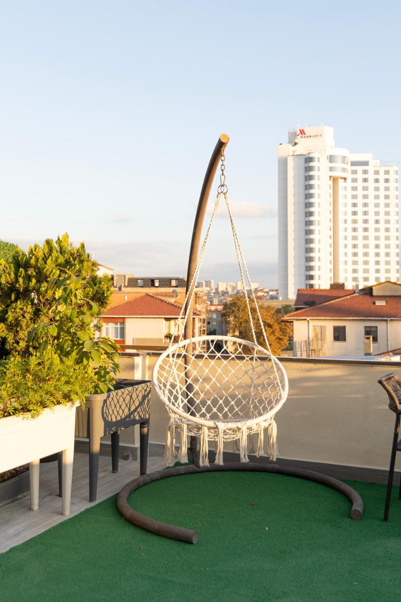 Classes Hotel Airport Istanbul Exterior photo